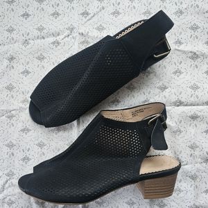 Restricted Peep Toe Cutout Heeled Sandals